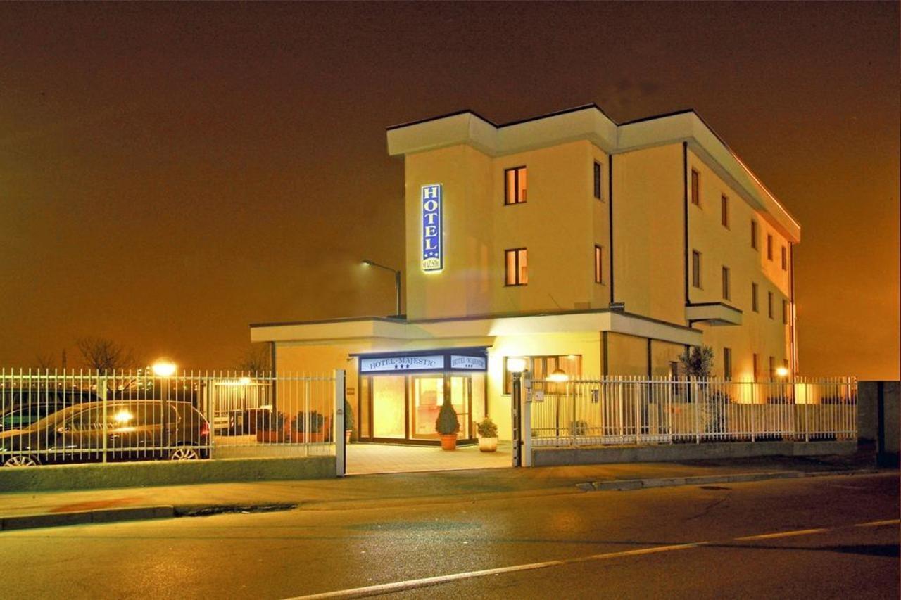 Hotel Majestic San Giuliano Milanese Εξωτερικό φωτογραφία