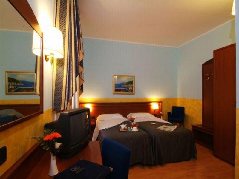 Hotel Majestic San Giuliano Milanese Εξωτερικό φωτογραφία